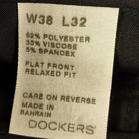 Dockers Premium Flat Front Relaxed Fit Blue Slacks. Size 38X32 - Picture 9 of 10